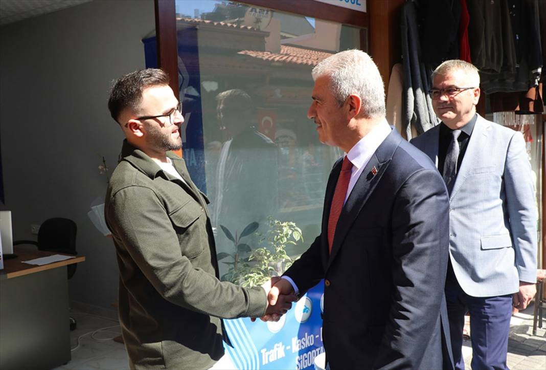 Konya Valisi Akın, leblebi diyarı ilçede 6